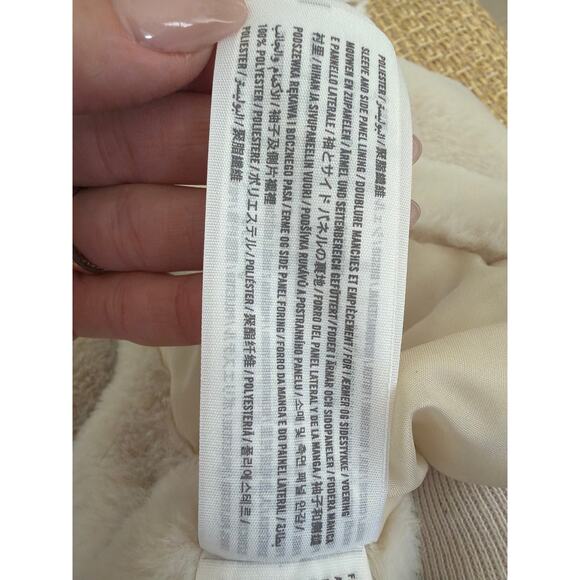 Wind Breaker Hollister jacket grey with hood a faux fur size XS - Picture 10 of 11